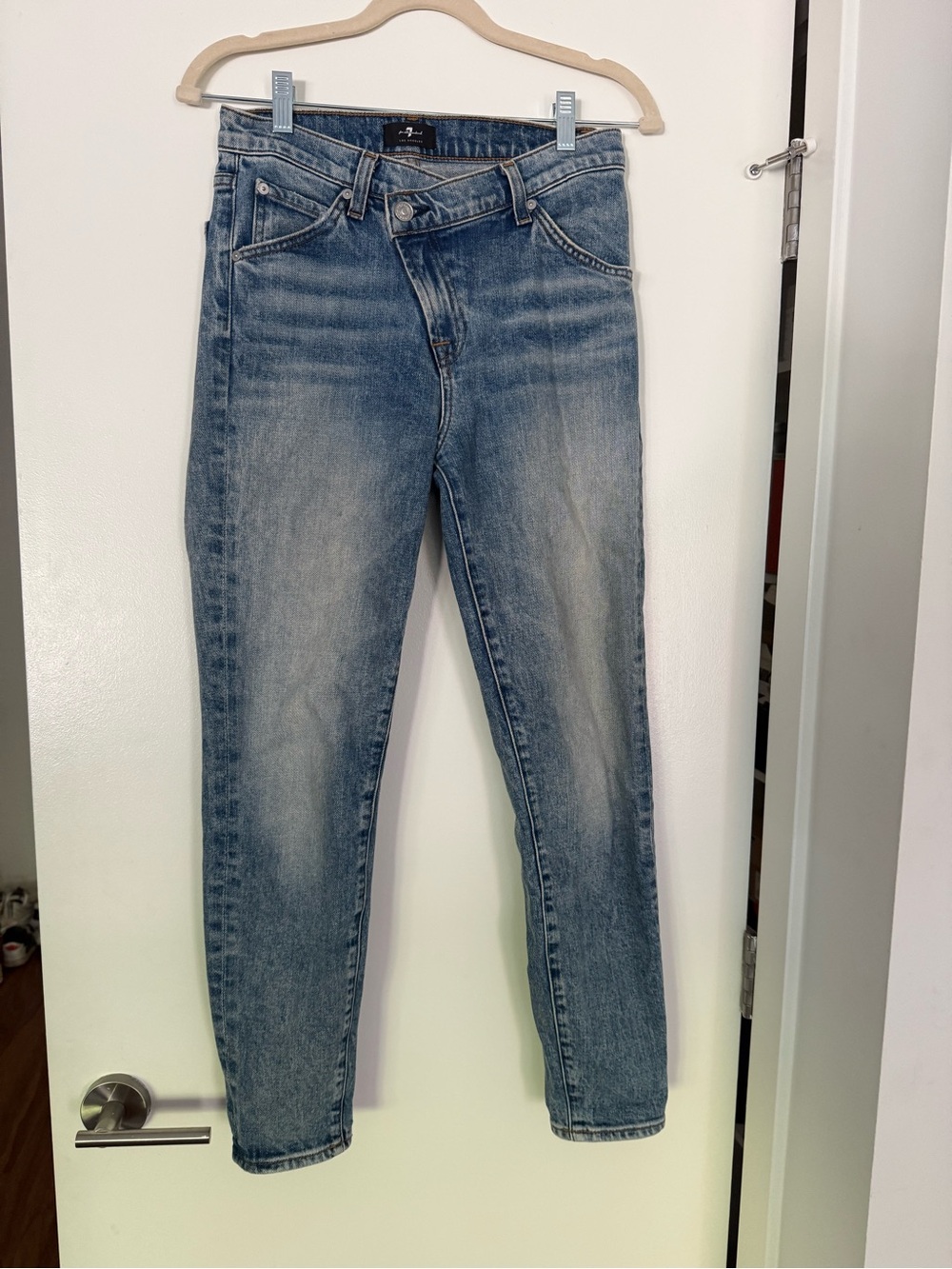 7 for all Mankind Criss cross Waist Classic Wash Straight-Leg Jeans